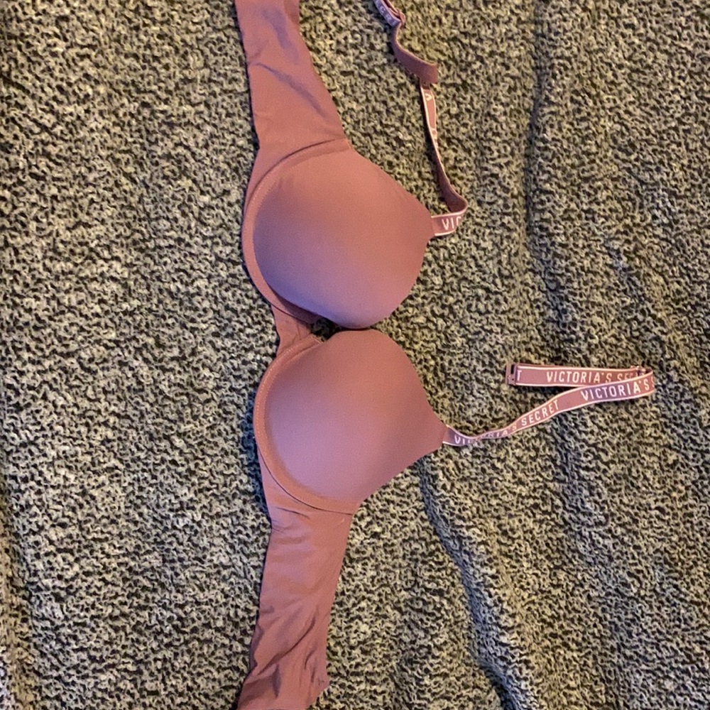 Victoria secret bra